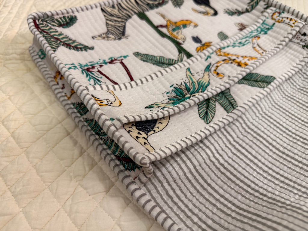 ClutchCase - Sleeve & Clutch in One