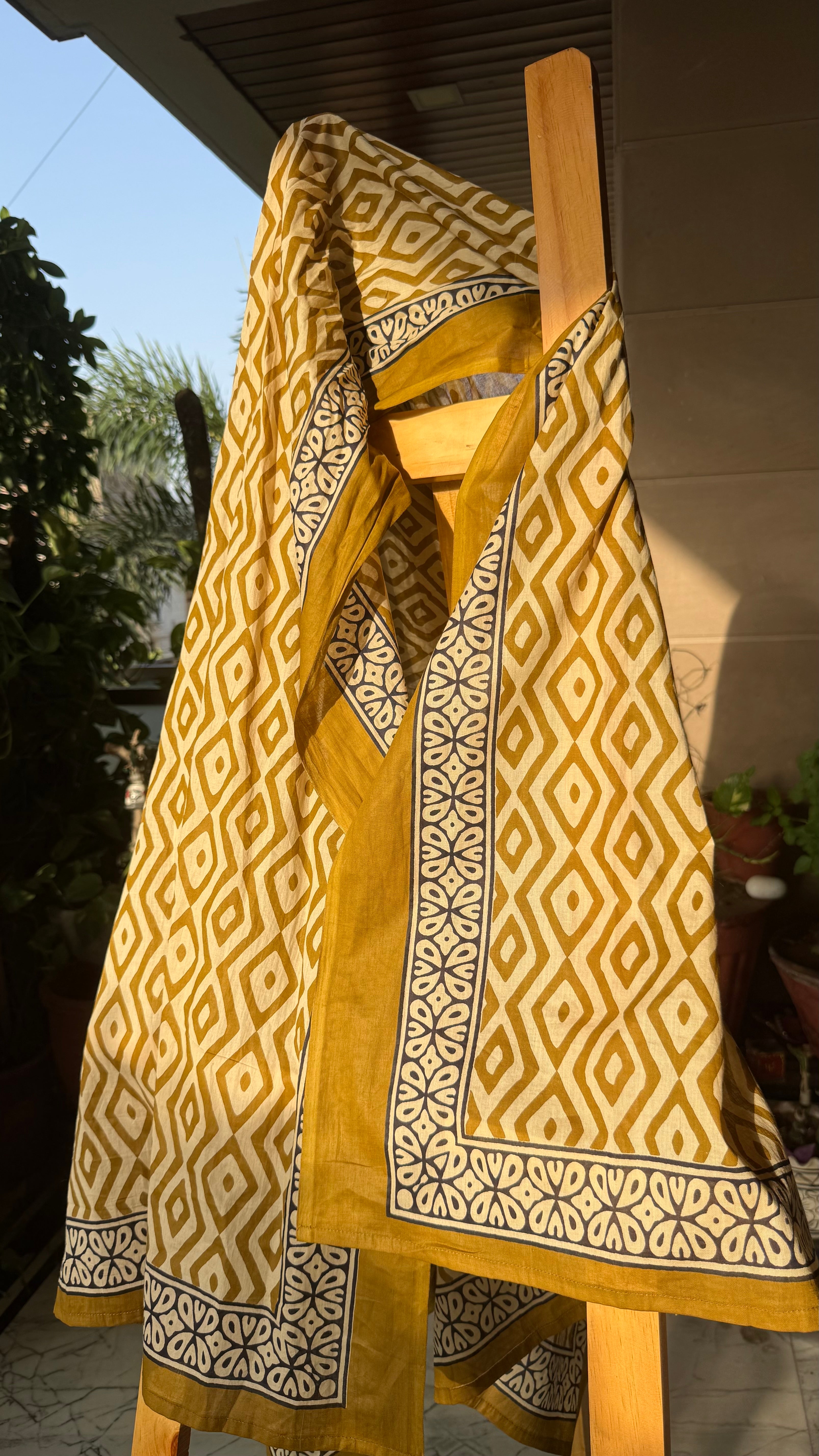 Air Mulmul Wrap - Printed Scarves