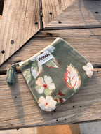 Petite Pouch