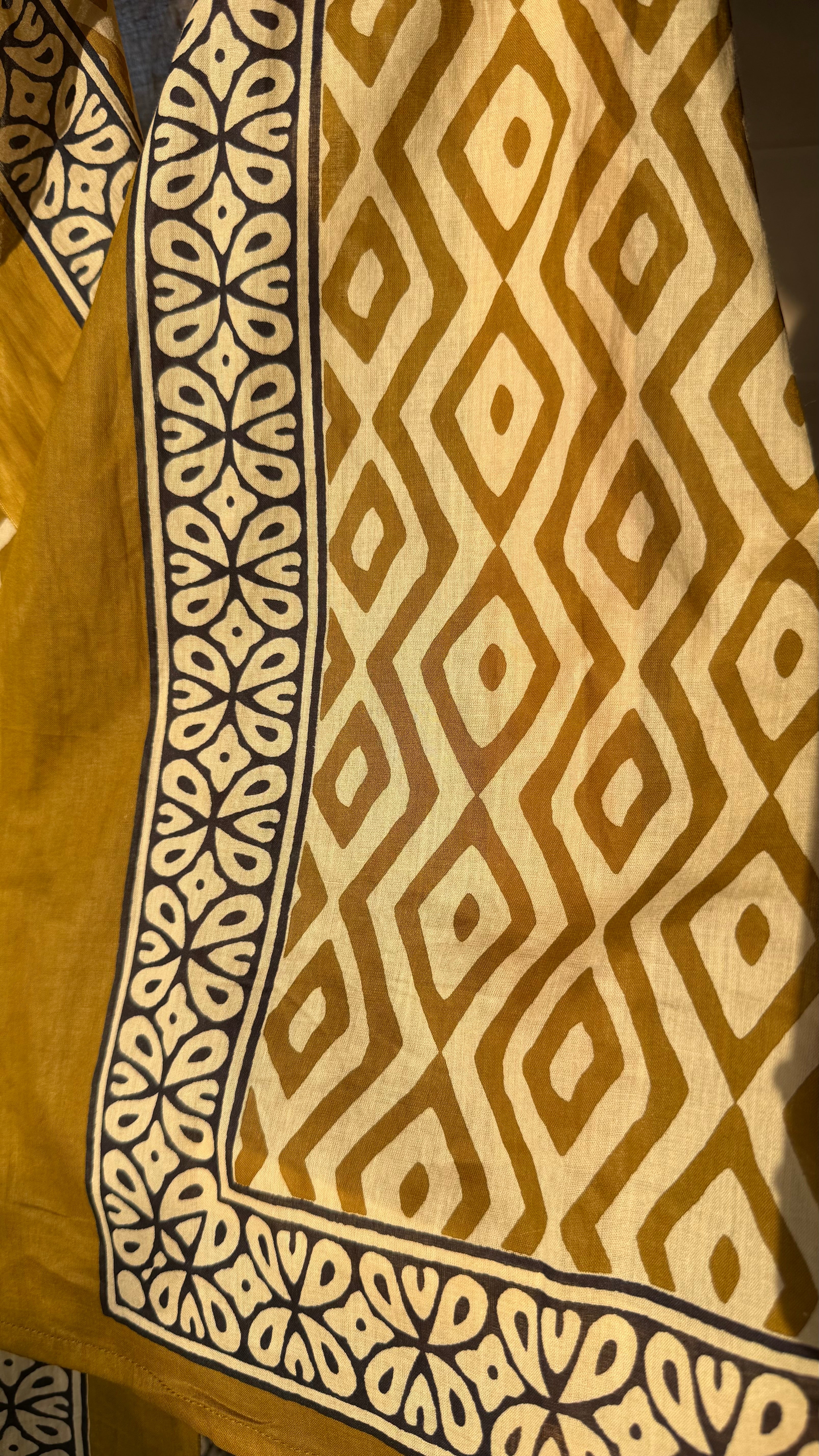 Air Mulmul Wrap - Printed Scarves